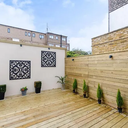 Surbiton Luxury Garden House 19A Villa Exterior photo